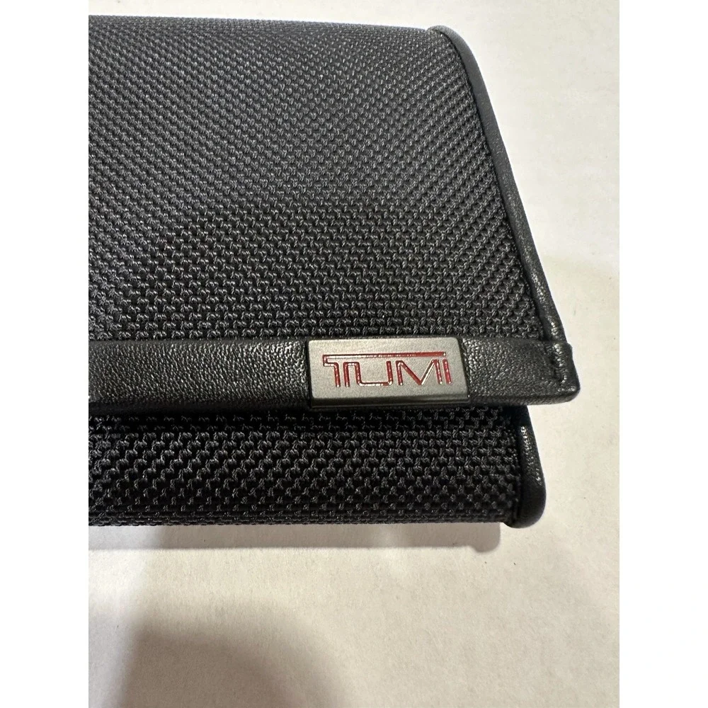 TUMI Alpha SLG Breast Pocket Wallet Black New With Tags